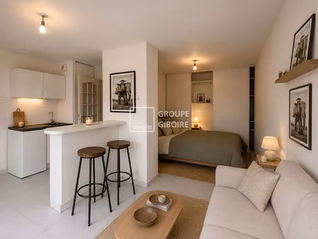 a vendre - agence giboire - grand studio avec balcon - rezé pont-rousseau