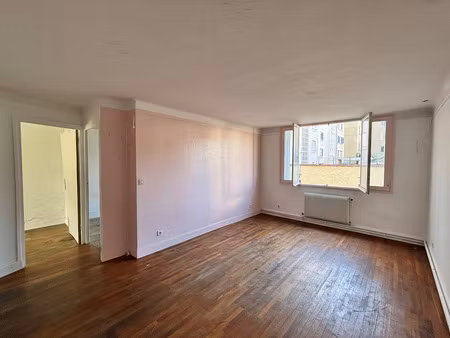 villeurbanne - appartement t3 de 53 m2 à rénover
