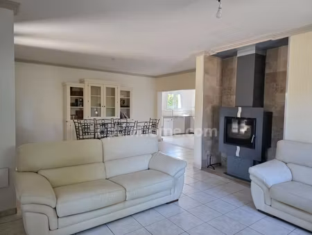 maison à vendre de plain-pied – 3 chambres – secteur bergerac