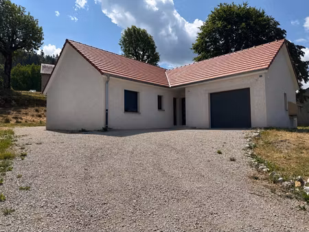 maison récente de plain-pied - la mouille -