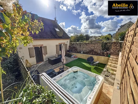 maison traditionnelle de 93 m2 hab garage. terrain 214 m2