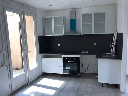 location maison 3 pièces 71.25 m² à saint-quentin (02100)  650 €