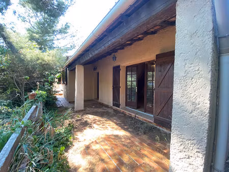 a vendre la seyne sur mer fabregas  villa 4 pièce(s) 111.5m2 de plain pied avec garage et 