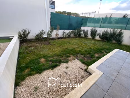 les pennes mirabeau - 3 pieces - terrasses et jardin - stati