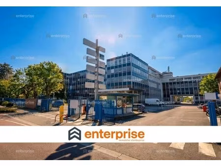 location bureaux 100 m²