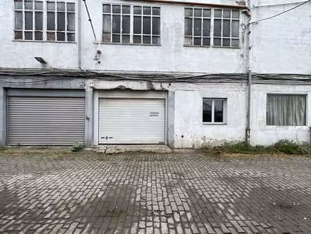 haren  vaste entrepot de ± 520m²