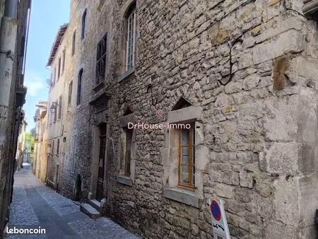 immeuble 17 pièces 420 m²
