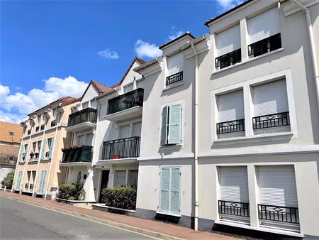 le plessis pate - 2 pièce(s) - 39.42 m2