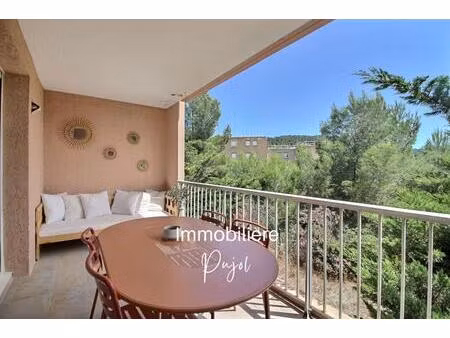 le redon 13009 - grand t2 meublé et climatisé avec terrasse