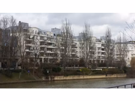 f1  neuilly plaisance  31 14 m2  rer a