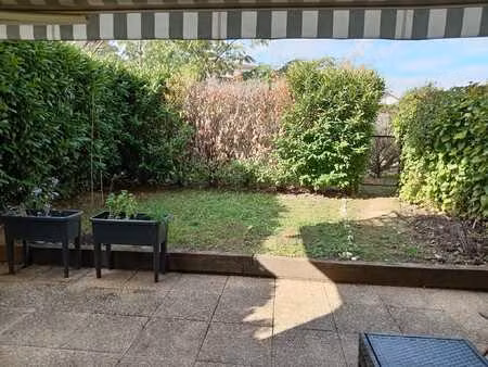 magnifique t4 meublé de 89m² à louer