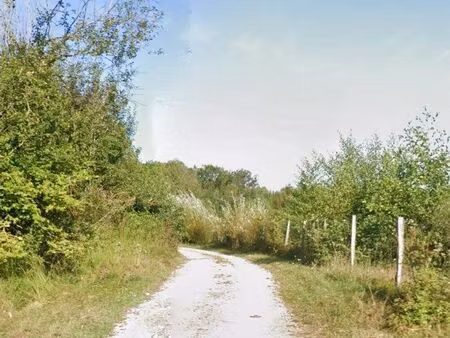 terrain agricole avec 3 bassins – 1 85 ha – aïssey (25360)