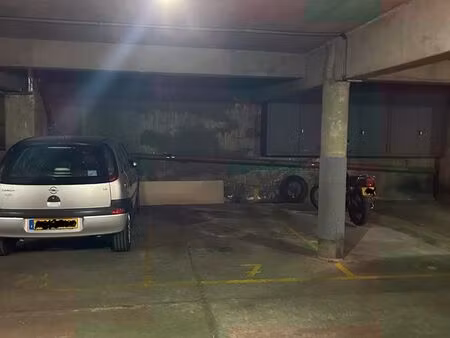 place de parking - clichy