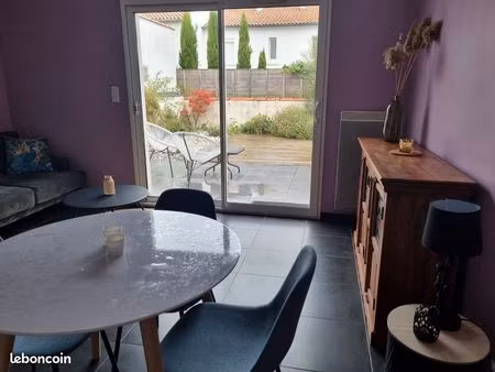 très beau t2 meublé proche centre ville