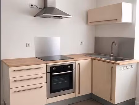 appartement 45 m2 avec cave et extérieur