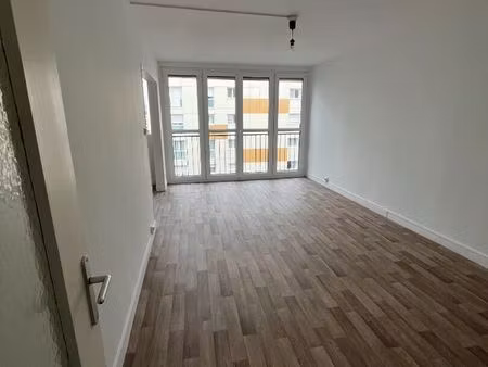 appartement 2 pièces 62 m²