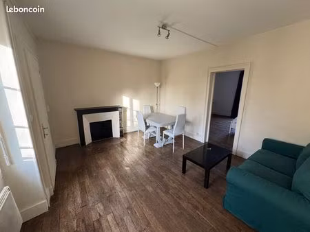 appartement t2 meublé – 52 m² – centre-ville de montmorillon