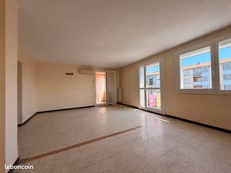 appartement - p4 - 73 m² - route de beaucaire - 30 000 nîmes