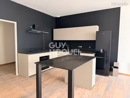 triplex 4 pièces 140 m²