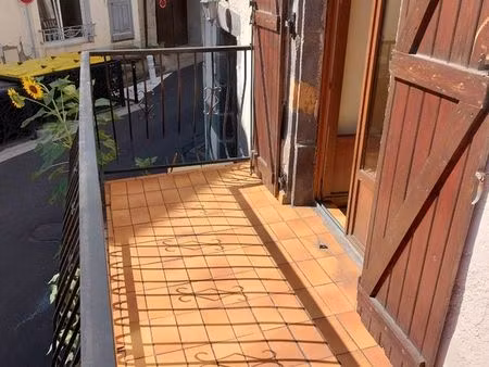 t2 beaumont centre avec balcon