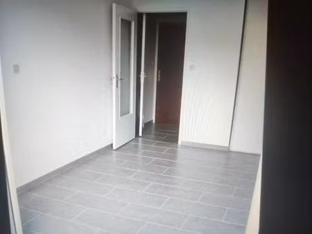 apparemment à louer le 01/08/26