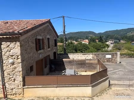 a 5mn au nord de tournon duplex de 90m² refait à neuf
