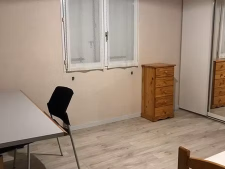 studio meublé pour 1 étudiant disponible au 1 août 2026 à la roche sur yon