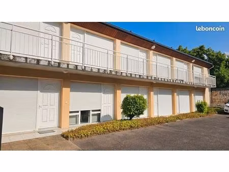 studio 1 pièce 18 m²