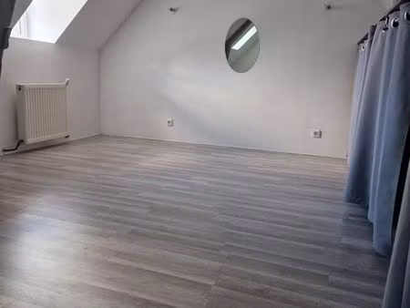 loue maison de ville sans jardin hypercentre