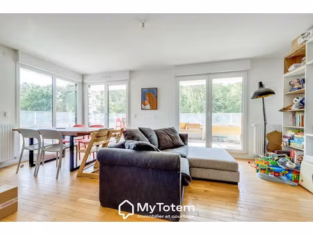 vente appartement 4 pièces 80 m² à saint-germain-en-laye (78100)  635 000 €
