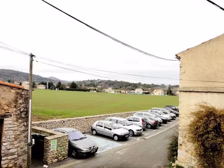 location appartement 2 pièces 64 m² à rians (83560)  614 €