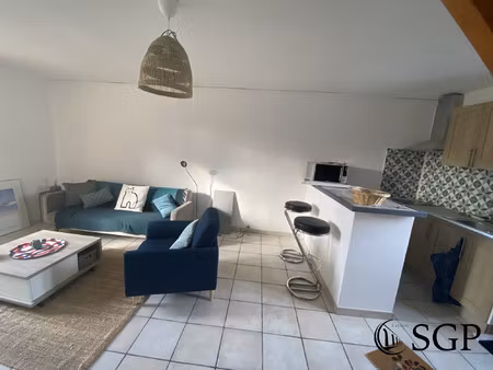 2 pièces duplex - gif sur yvette