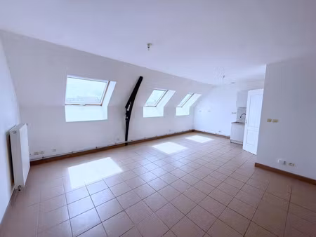 location appartement 4 pièces 84.52 m² à danizy (02800)  545 €