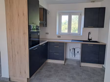 location appartement 3 pièces 81 m² à malay-le-grand (89100)