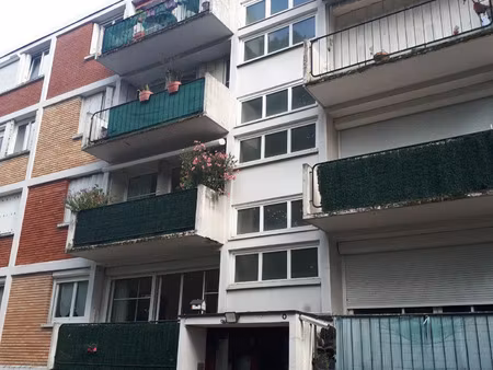 location appartement 3 pièces 75 m² à sainte-geneviève-des-bois (91700)