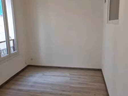 location appartement 2 pièces 30.4 m² à vence (06140)  595 €
