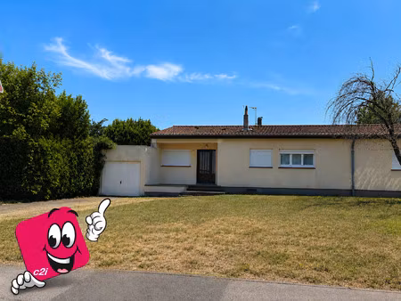 rare à la location maison familiale de 97 m2  avec grand j