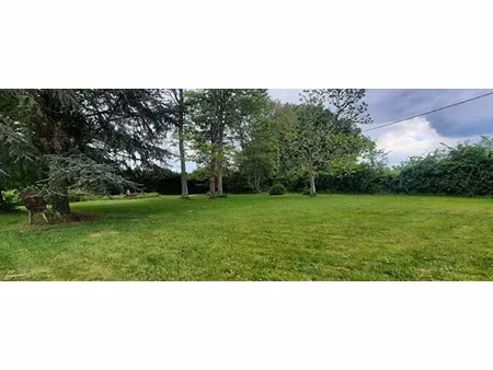 vente terrain 1150 m² à chauvigny (86300)  35 000 €