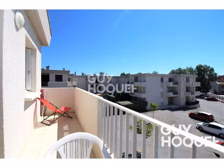 à louer à l'année ? bel appartement f2 meuble avec parking privatif