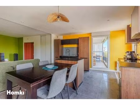 appartement t3 de 73 m2 - lyon 8 - place général andré