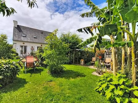 maison familiale lumineuse avec jardin arboré – gouesnou  aux portes de brest