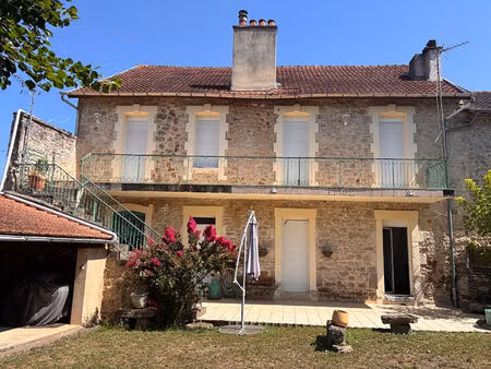 maison en pierres des années 60 capdenac gare 6 pièce(s) 134 m2