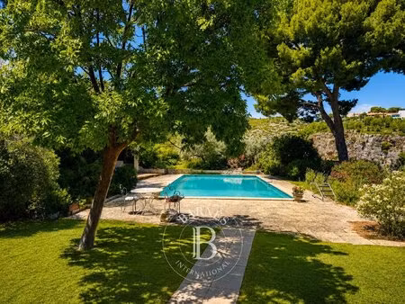 vente - cassis - presqu'île - maison avec piscine -
