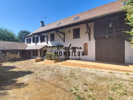 corps de ferme 260m2 à rénover