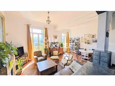 charmant t3 art deco rond-point de mazargues