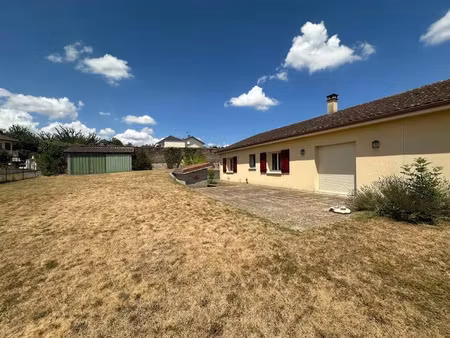 location maison 4 pièces 101 m² à saint-victurnien (87420)  850 €