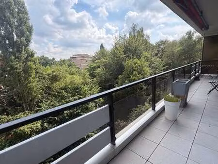 magnifique appartement 2 chambres avec terrasse