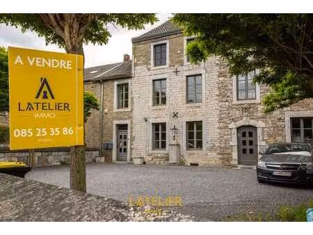 à vendre - maison 5 chambres à rafraichir - 3 apparts poss.