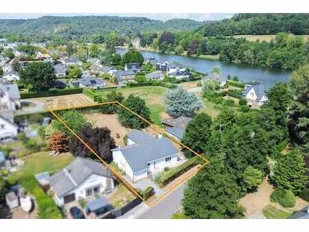 villa plain pied 4 ch avec garage- 100 m de la meuse