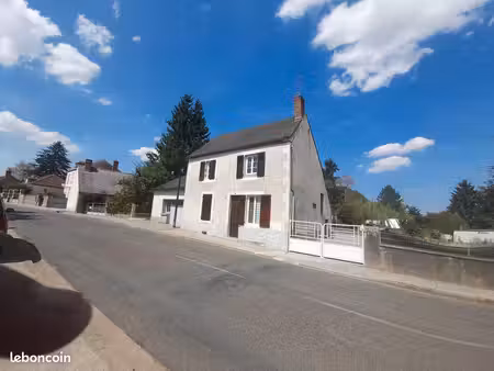 petite maison ancienne de campagne à saint saturnin 69 m2 avec 769 m2 de terrain plus un j